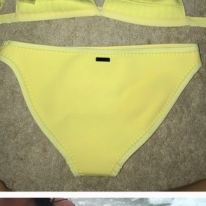 Triangl LARGE bottoms